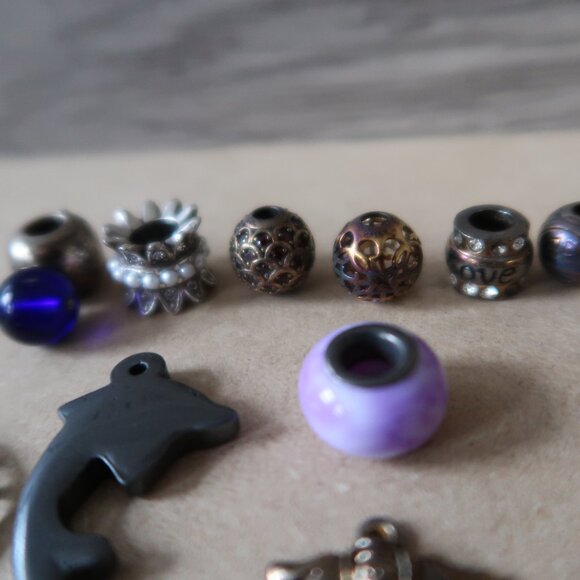 100 Pc Pandora Style Charms European Beads Crystals Enamel Bundle Vintage & More - Picture 10 of 15